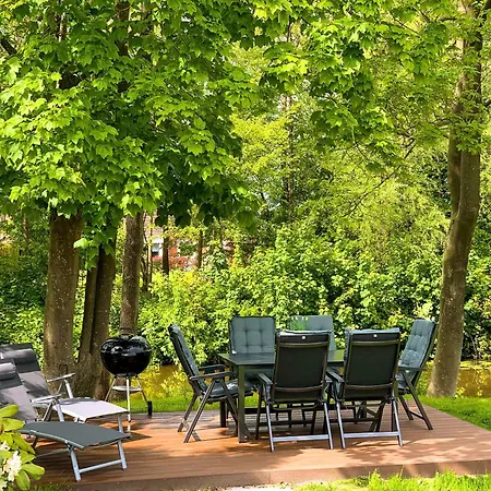 Fleetenkiekerhus 1 בית נופש Hage